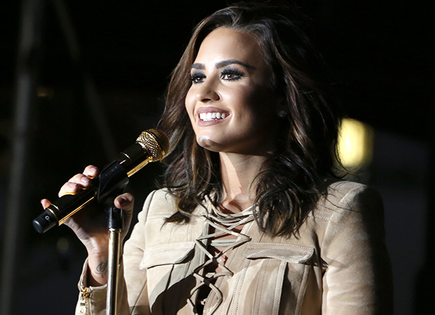 demi-lovato-cabelo-ombro-2 Demi Lovato cabelo ombro