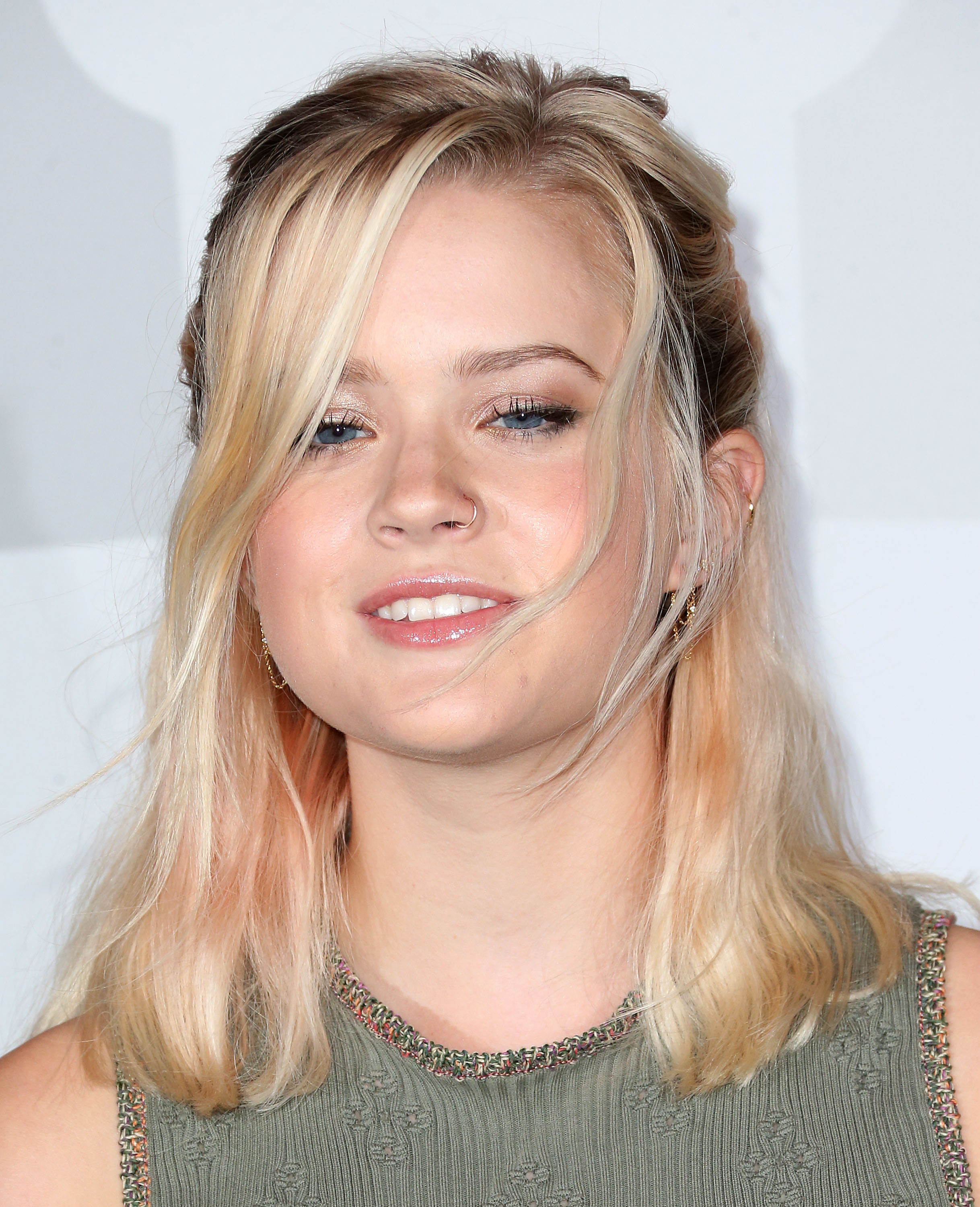 Preste atenção da Ava Phillippe: a filha da atriz Reese Whiterspoon já provou que é superestilosa! Foto: