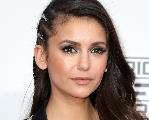 make-ama-2016-nina-dobrev