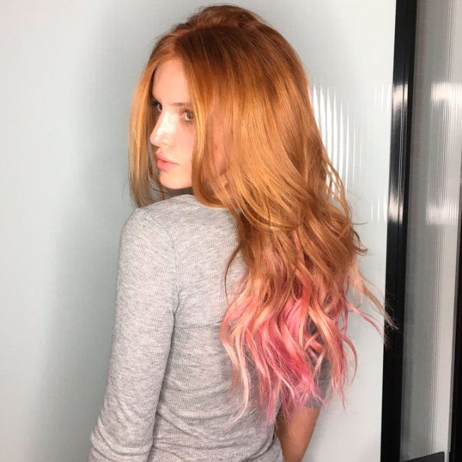 bella-thorne-cabelo-rosa (Twitter)