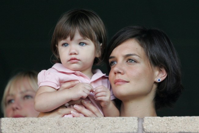 suri-cruise-katie-holmes-2007