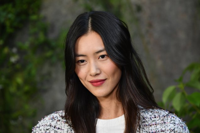 Liu Wen é a única modelo asiática da lista, e ganhando US$ 6,5 milhões, ela ocupa o 8º lugar. Ela quebra padrões: foi a primeira chinesa do VSFS! Liu Wen é a única modelo asiática da lista, e ganhando US$ 6,5 milhões, ela ocupa o 8º lugar. Ela quebra padrões: foi a primeira chinesa do VSFS!