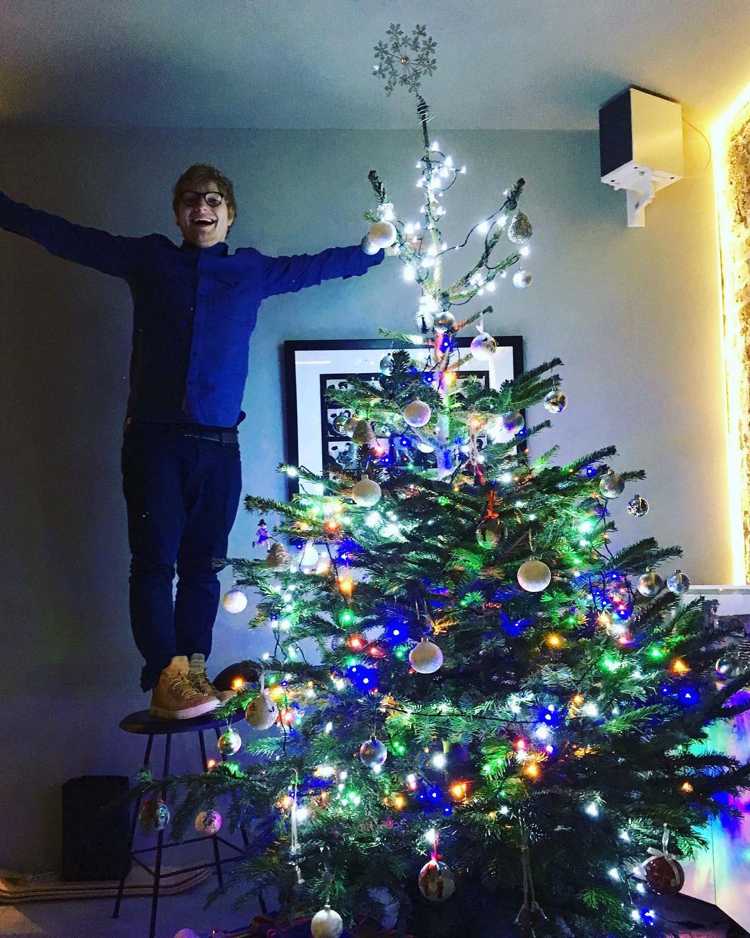 ed-sheeran-arvore-de-natal