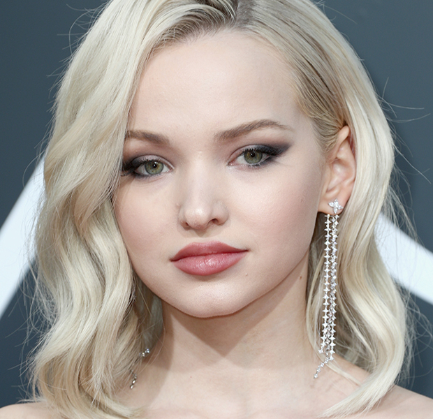 make-famosas-globo-de-ouro-2018-dove-cameron