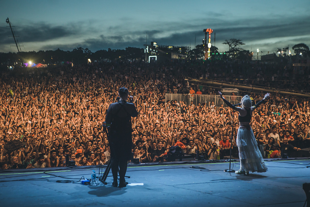 Aurora-lollapalooza-2018-axe