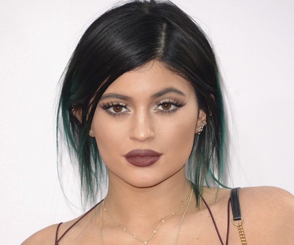 boca-preenchimento-labial-kylie-jenner-3