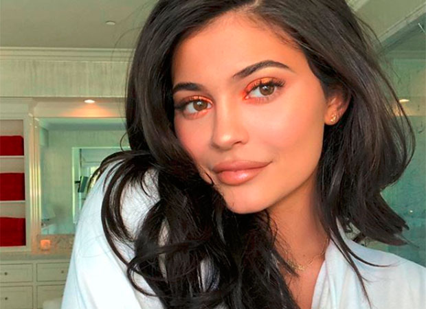 kylie-jenner-make-laranja kylie-jenner-make-laranja