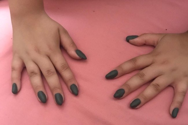 unhas-posticas-de-massa-de-modelar unhas-posticas-de-massa-de-modelar