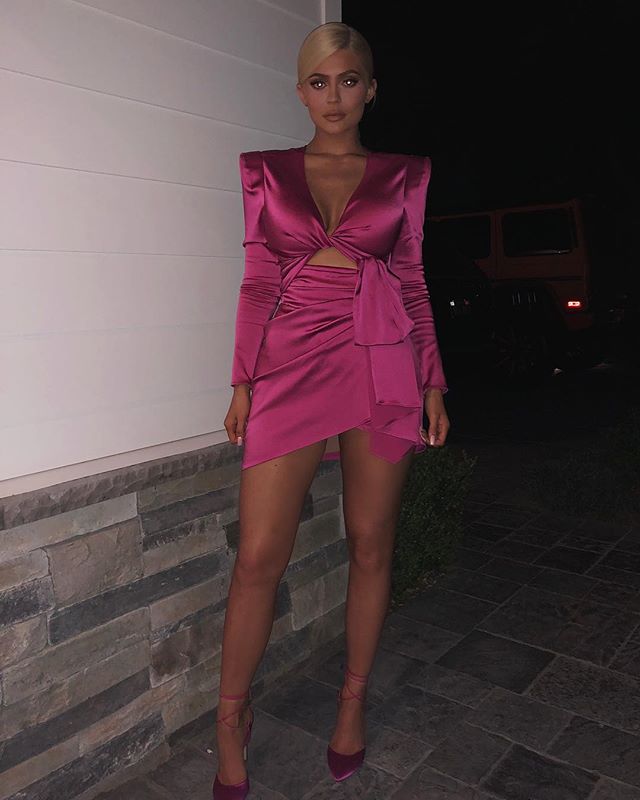 kylie-jenner-aniversario Kylie Jenner usou dois looks em seu aniversário de 21 anos