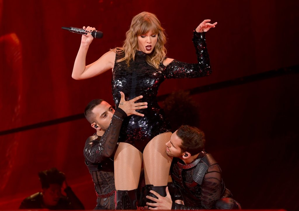 Taylor Swift 2018 Reputation Stadium Tour