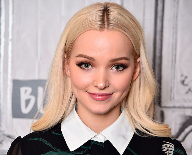 dove-cameron-cabelo-loiro