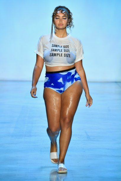 Desfile da Chromat na NYFW.