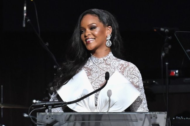 rihanna1 rihanna1
