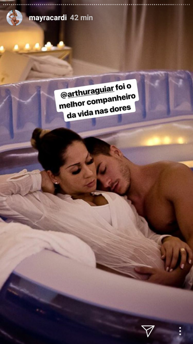 mayra-cardi-arthur-aguiar-parto