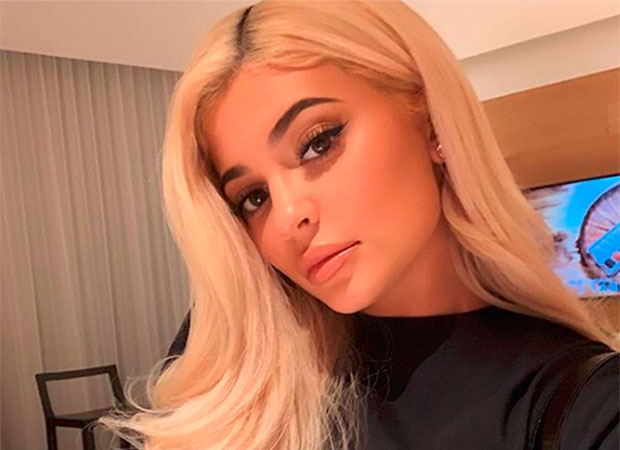 kylie-jenner-cabelo-loiro