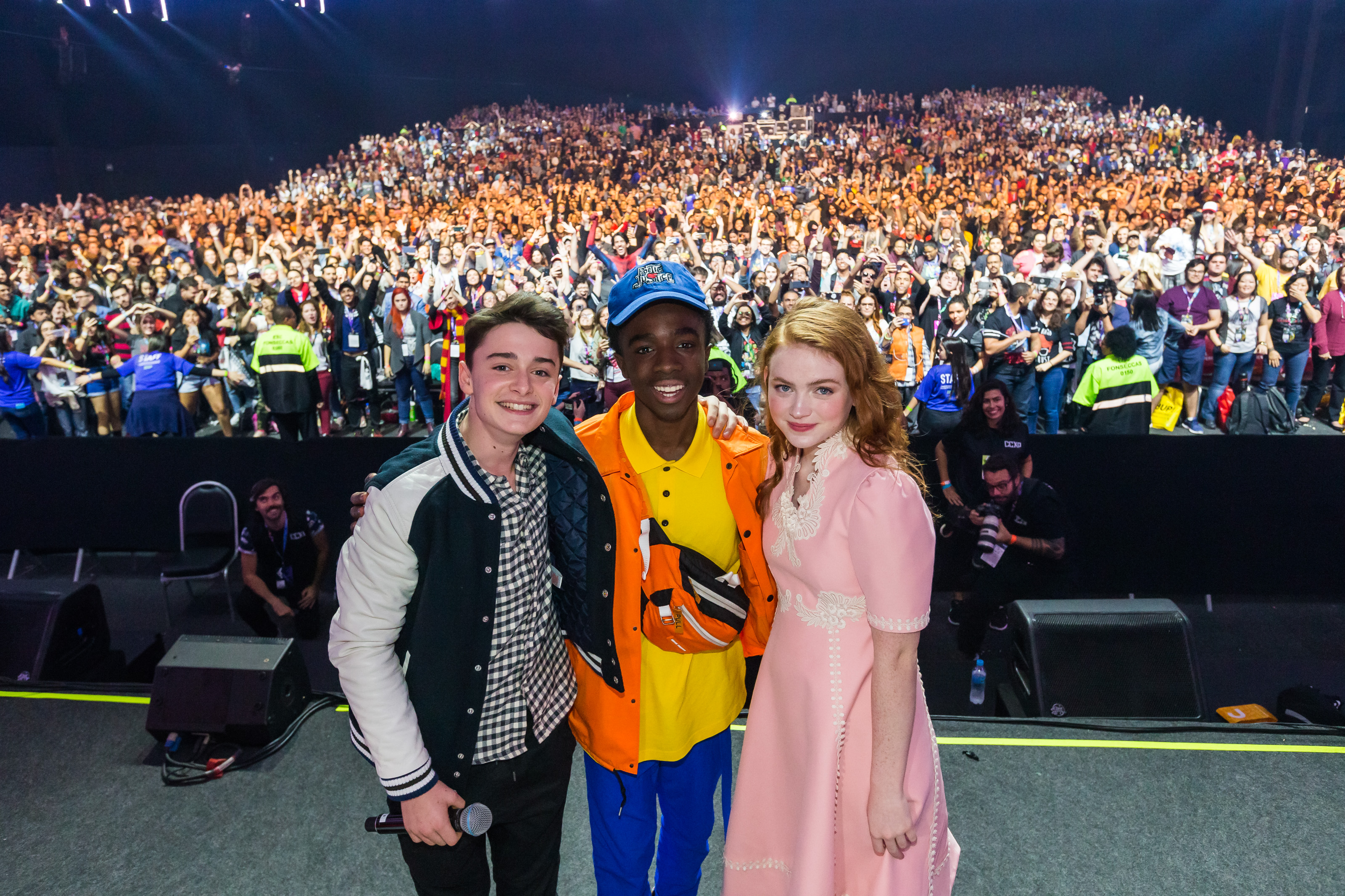 ccxp-painel-netflix-Noah-Schnapp-Sadie-Sink-Caleb-McLaughlin