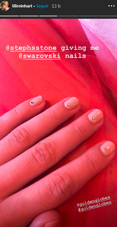lili-reinhart-red-carpet-globo-de-ouro-unhas lili-reinhart-red-carpet-globo-de-ouro-unhas