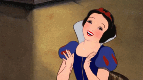 Após anos, mulher reencontra sua Princesa da Disney preferida da infância