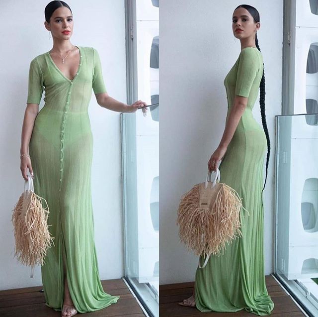 look-bruna-marquezine-jacquemus