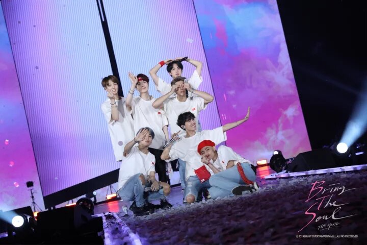 BTS-LoveYourselfTour-divulgacao