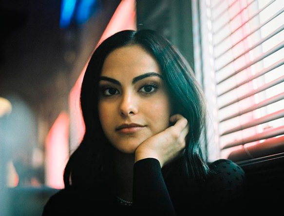 camila-mendes