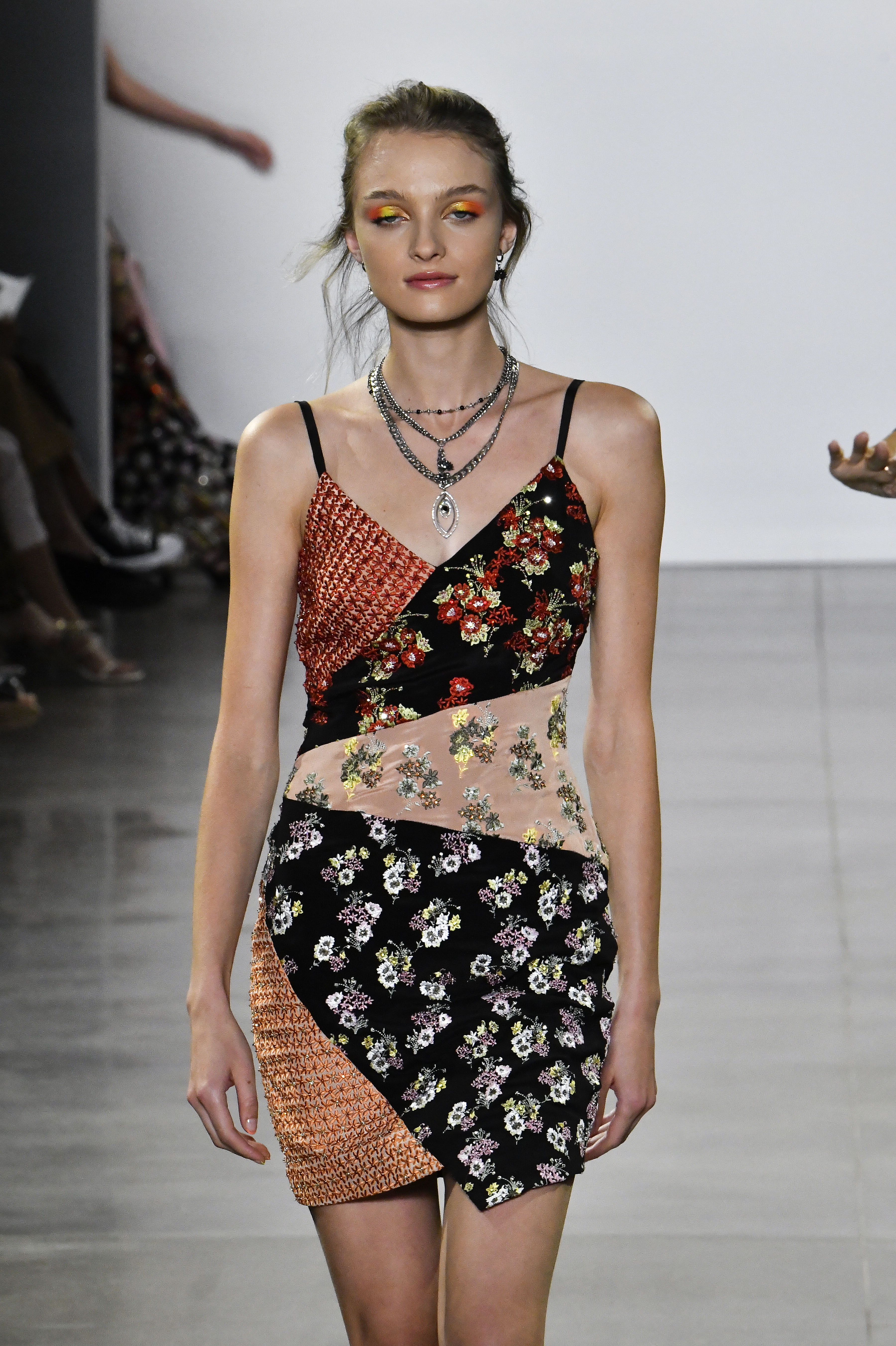Nicole Miller – Runway – September 2019 – New York Fashion Week