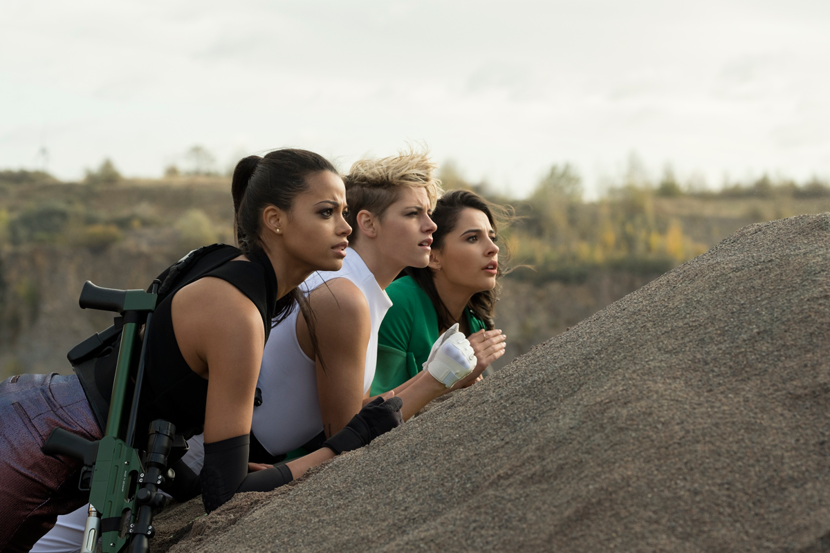 Ella Balinska, Kristen Stewart, Naomi Scott
