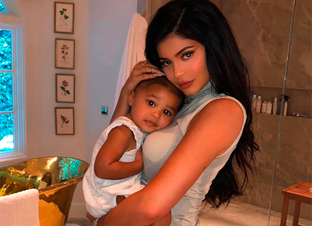 stormi-e-kylie-jenner