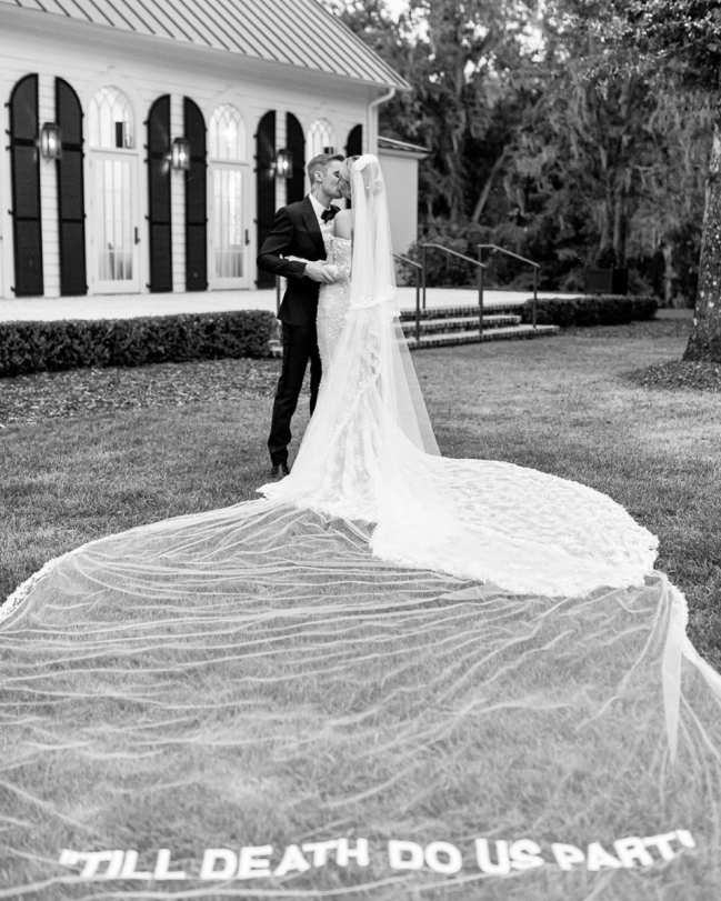 Vestido de noiva de Hailey Bieber
