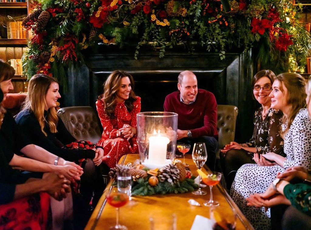 kate-middleton-principe-william-a-very-berry-christmas