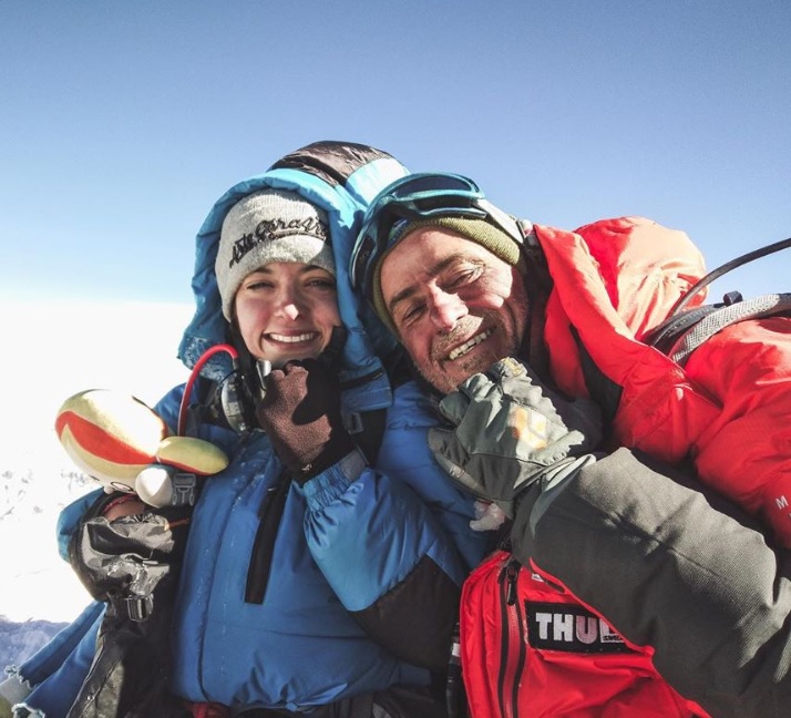 ayeshazangaro_everest