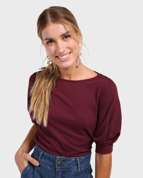 Blusa com manga bufante da Riachuelo (R$ 59,90*) Blusa com manga bufante da Riachuelo (R$ 59,90*)