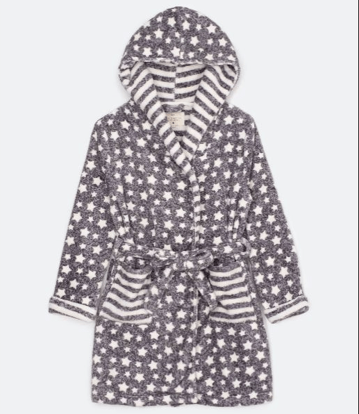 Robe manga longa de estrelas da Renner (R$ 159,90*) Robe manga longa de estrelas da Renner (R$ 159,90*)