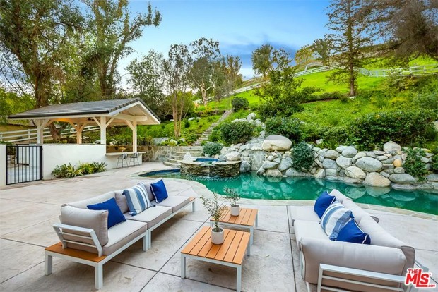 miley-cyrus-casa-5