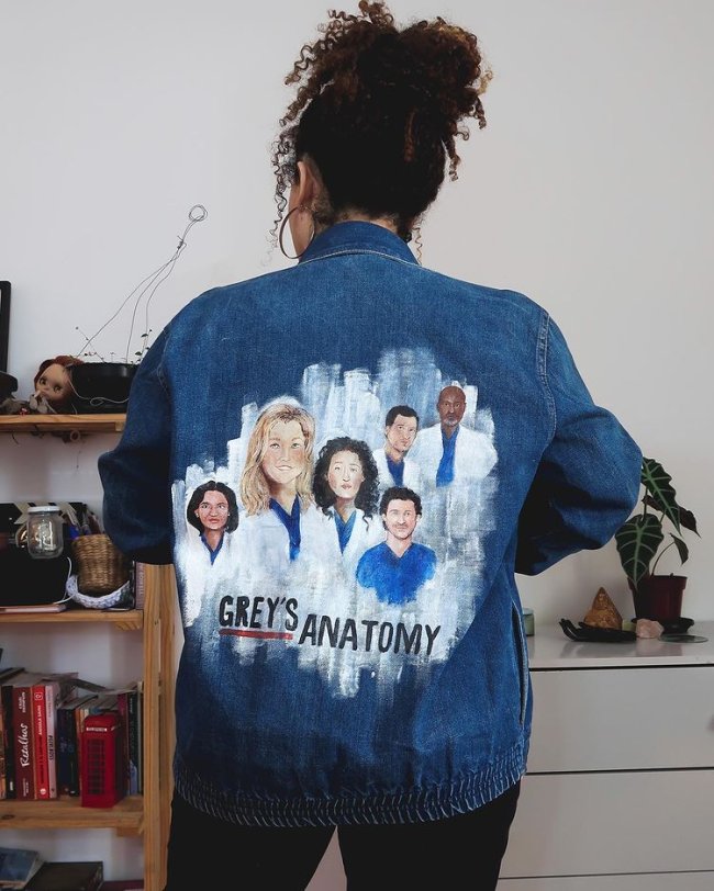 Jaqueta customizada inspirada na série Greys Anatomy