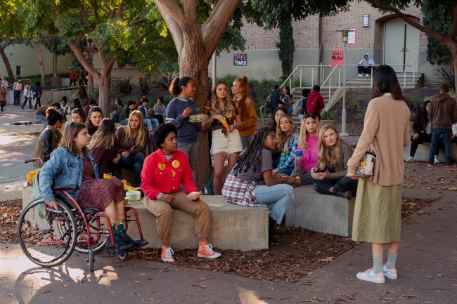 Garotas reunidas no filme Moxie