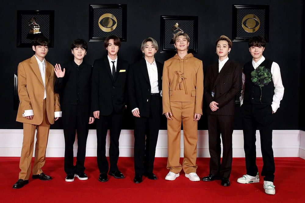 BTS no red carpet do Grammy 2021