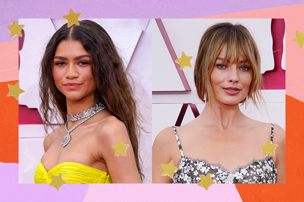 Montagem com foto de Zendaya à direita, e Margot Robbie à esquerda. As duas fotos mostram do busto para cima. Zendaya usa um vestido amarelo com colares de diamantes e olha em direção à câmera, meio de lado, com cabelo solto e expressão séria. Margot Robbie usa vestido de alcinha com estampa floral prateada e olha para frente, com expressão séria, com cabelo com franja e preso em um rabo baixo.