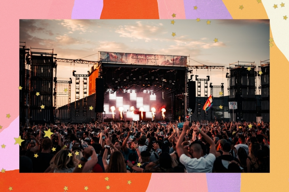 Foto de um show de música com as bordas coloridas e detalhe de estrelinhas douradas