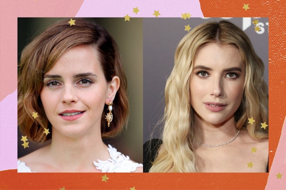 Emma Watson à esquerda com vestido branco, cabelo curto castanho e brinco dourado. Emma Roberts à direita com cabelos loiros e roupa preta.