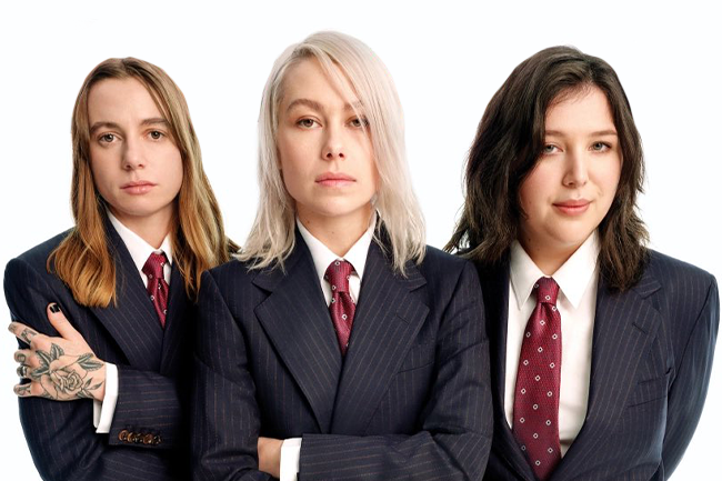 Boygenius, banda formada por Phoebe Bridgers, Julien Baker e Lucy Dacus, anunciam álbum novo e participam de ensaio para a Rolling Stone