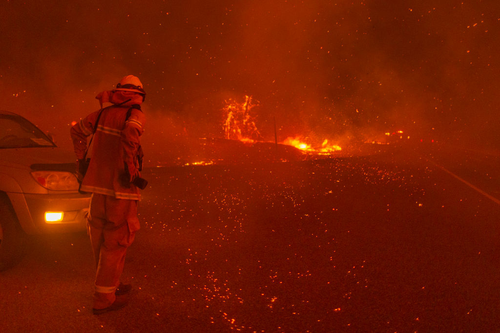 Creek Fire Grows Rapidly Near Shaver Lake, California