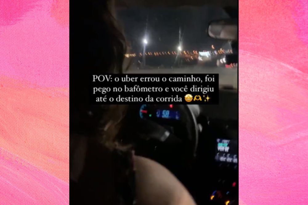 Na imagem aparece um garota de costas dirigindo um carro