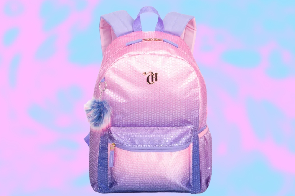 leao-material-escolar-capricho-volta-as-aulas Mochila Paetê da coleção de Volta às Aulas 2024 da CAPRICHO com Sestini
