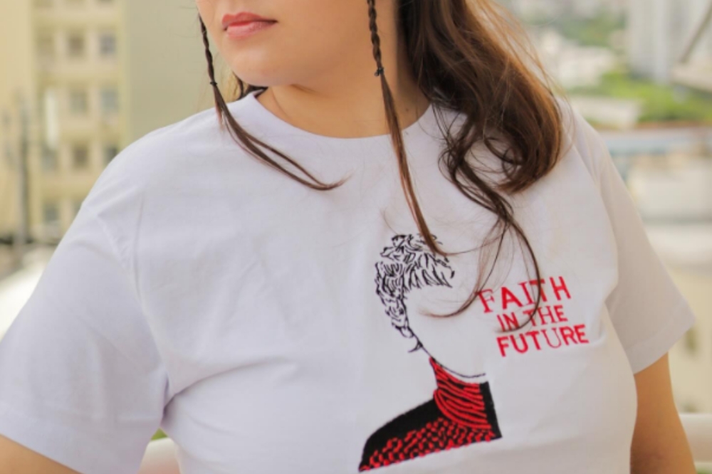 Camiseta 'Faith In The Future' do Louis Tomlinson