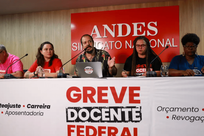 greve docente federal