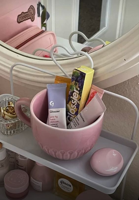 makeup-mugs-2 Canecas para organizar maquiagem