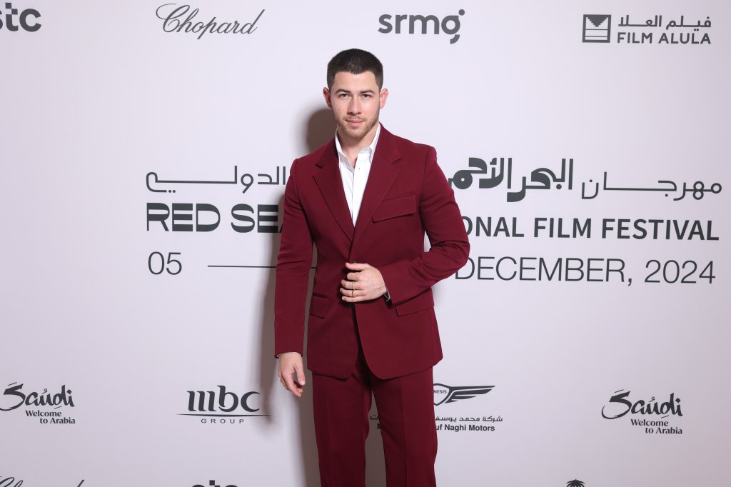 Nick Jonas fala sobre época do Disney Channel no Red Sea International Film Festival