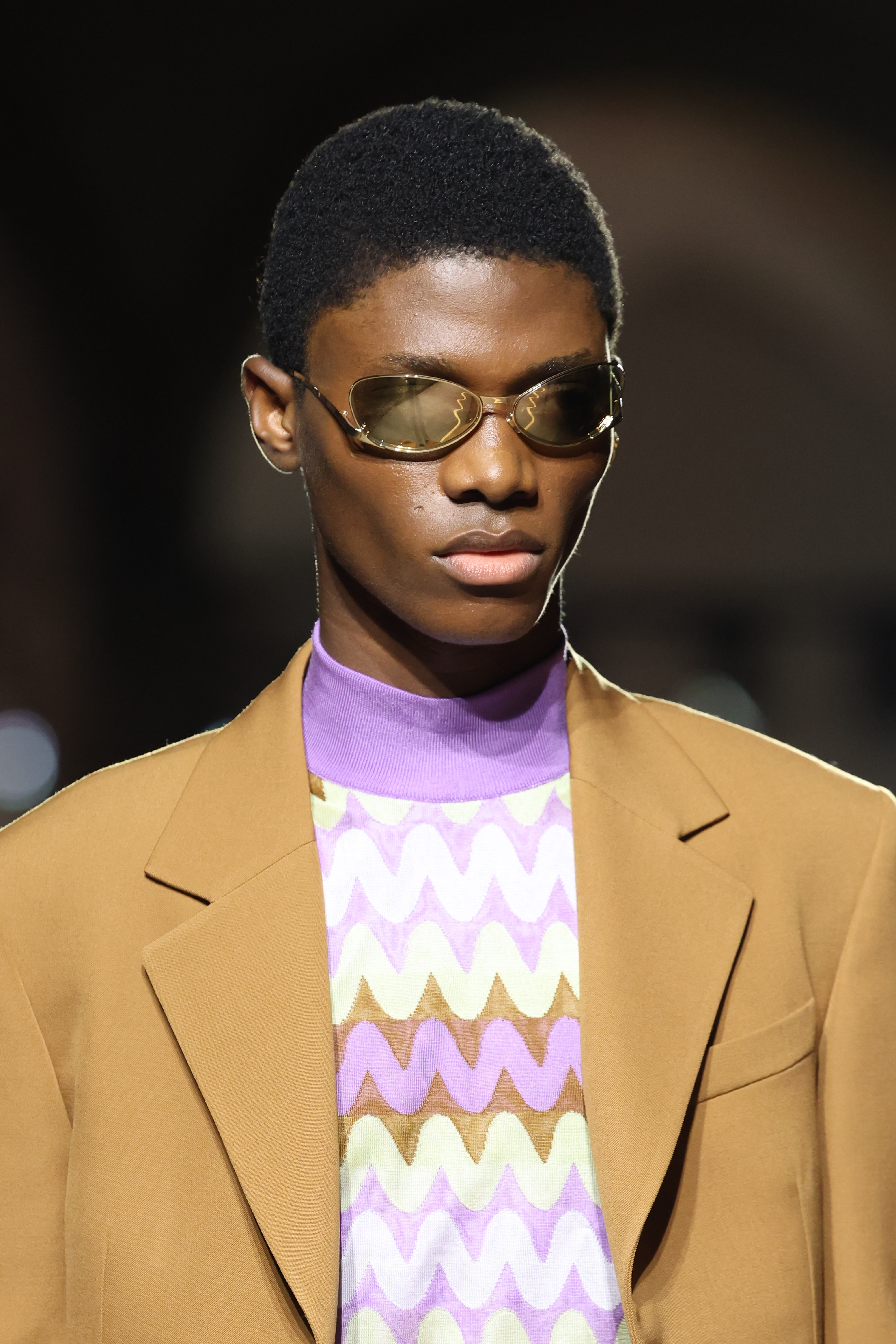 Versace – Runway – Milan Fashion Week – Womenswear Spring/Summer 2025 Desfile de primavera-verão 2025 da Versace na semana de moda de Milão