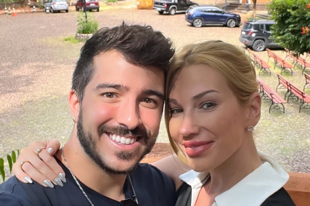 Selfie de Maria e Menandro, de Casamento às Cegas Brasil